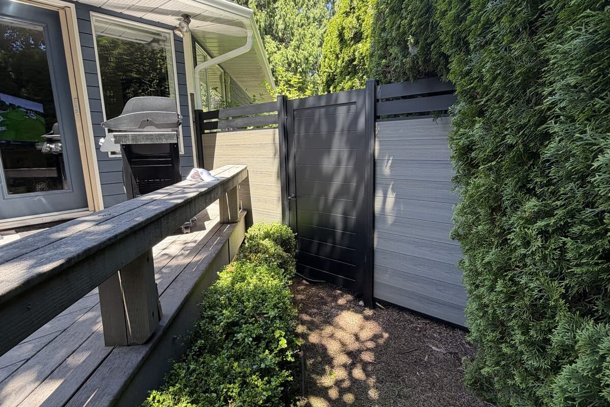 Reid Family Proline Semi-Privacy Fence